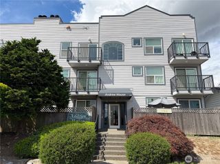 124 SW 154th Street #302, Burien, WA 98166
