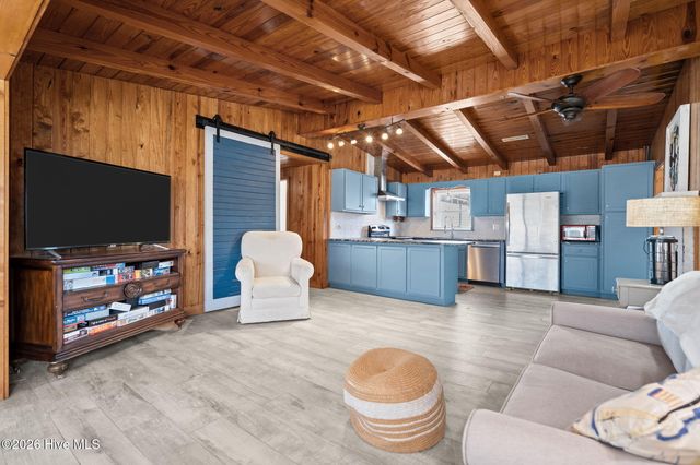 116 SE 55th Street, Oak Island, NC 28465