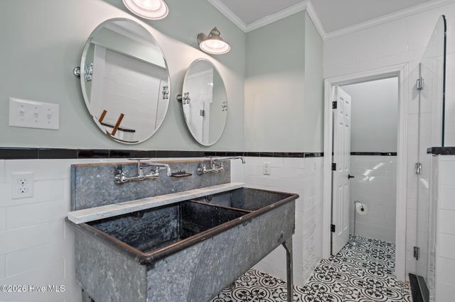 116 SE 55th Street, Oak Island, NC 28465