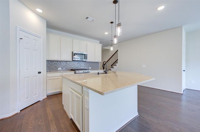 10329 Harmon Smith Dr, Houston, TX 77025