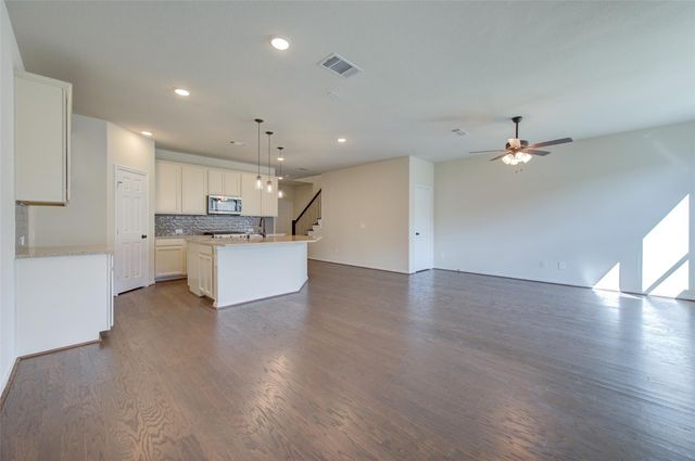 10329 Harmon Smith Dr, Houston, TX 77025