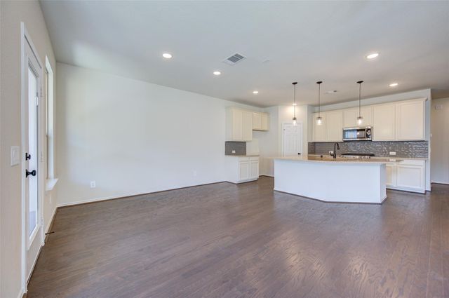 10329 Harmon Smith Dr, Houston, TX 77025