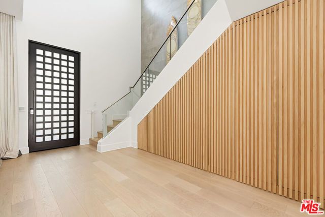 5926 Firefly Place, Los Angeles, CA 90094