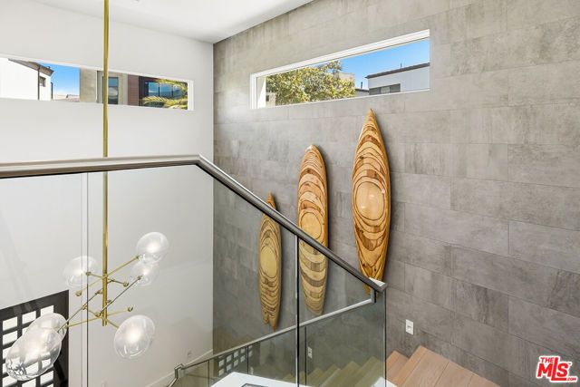 5926 Firefly Place, Los Angeles, CA 90094