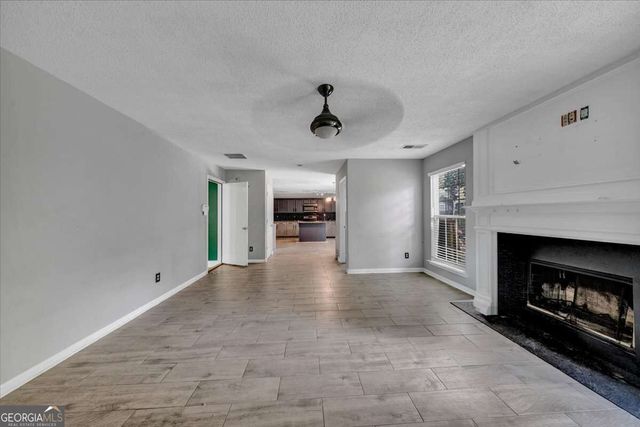 2465 Hampton Estates Drive SW, Marietta, GA 30008