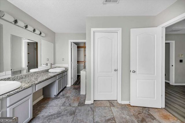 2465 Hampton Estates Drive SW, Marietta, GA 30008