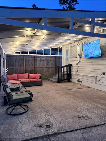 3862 Fairfield Avenue, Shreveport, LA 71106