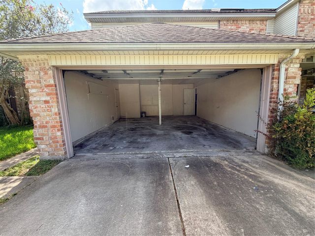 20010 Dawn Mist Drive, Humble, TX 77346