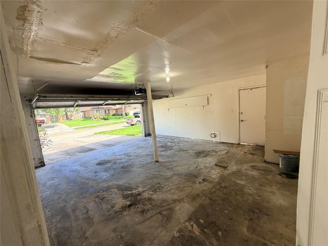 20010 Dawn Mist Drive, Humble, TX 77346