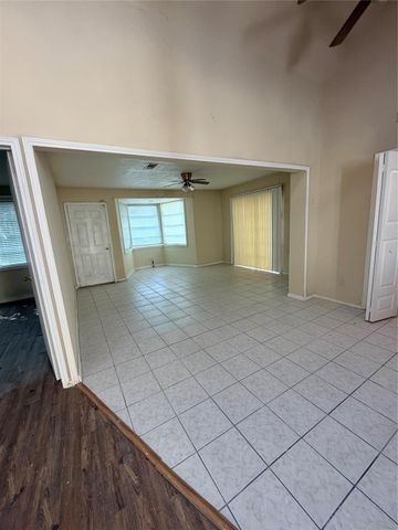 20010 Dawn Mist Drive, Humble, TX 77346