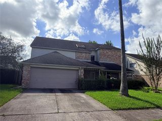 20010 Dawn Mist Drive, Humble, TX 77346