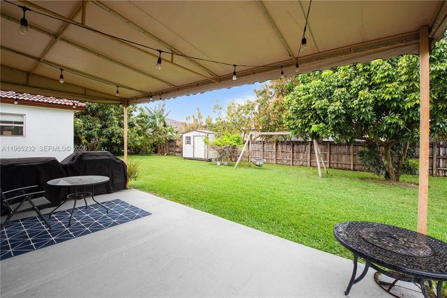 28104 SW 165th Ct, Homestead, FL 33033