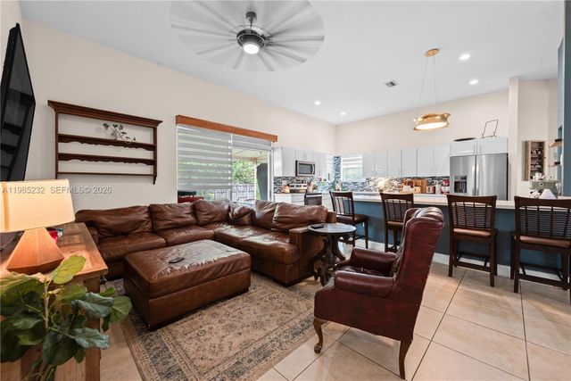 28104 SW 165th Ct, Homestead, FL 33033