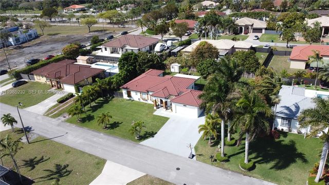 28104 SW 165th Ct, Homestead, FL 33033