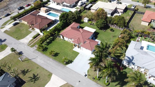 28104 SW 165th Ct, Homestead, FL 33033