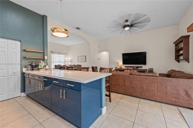 28104 SW 165th Ct, Homestead, FL 33033