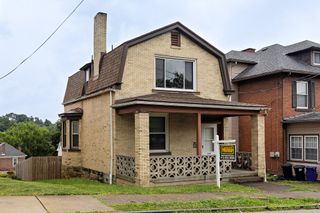 316 Winterhill Street, Brookline, PA 15226