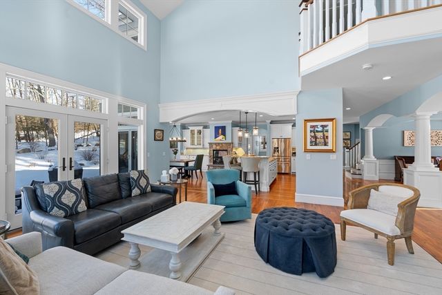 22 Pine Ridge Rd, Wayland, MA 01778