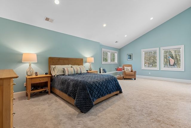 22 Pine Ridge Rd, Wayland, MA 01778