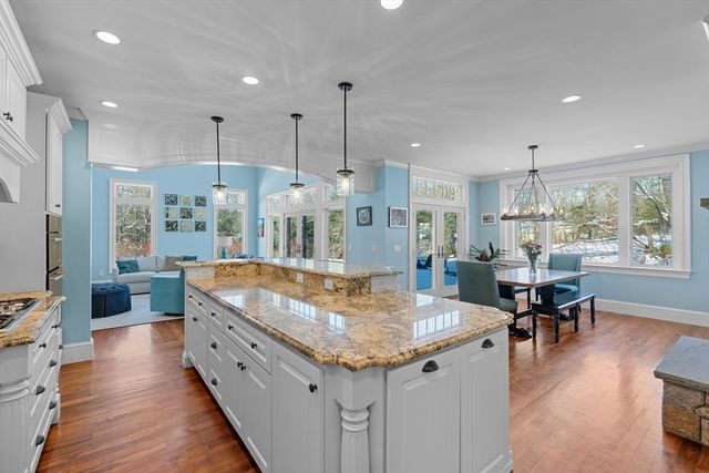 22 Pine Ridge Rd, Wayland, MA 01778