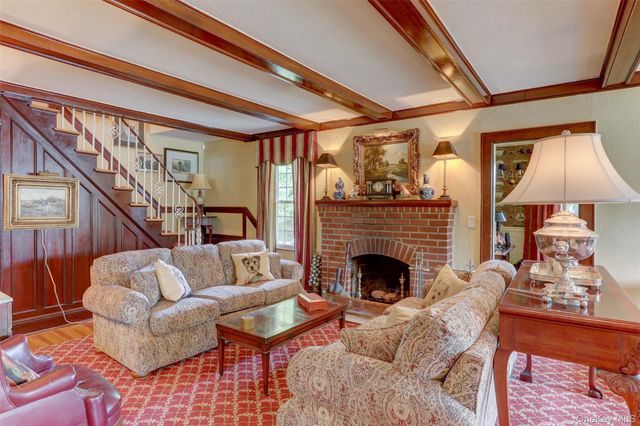 205 hempstead Avenue, Malverne, NY 11565