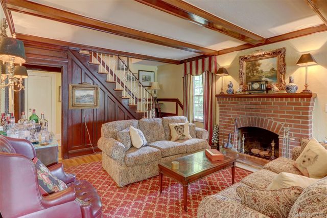 205 hempstead Avenue, Malverne, NY 11565