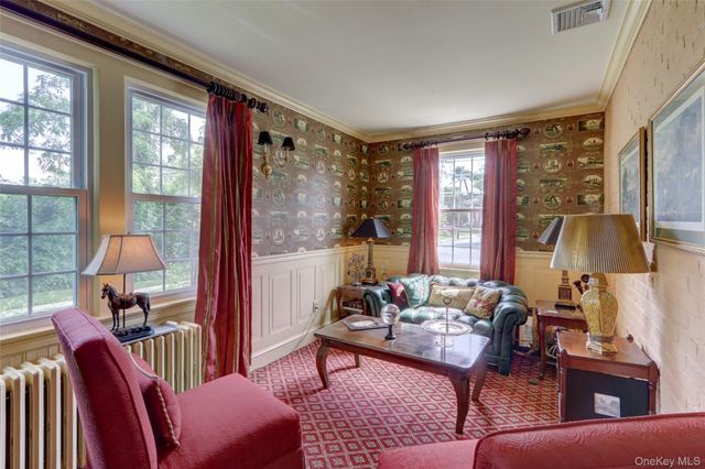 205 hempstead Avenue, Malverne, NY 11565