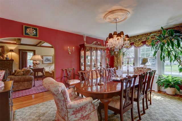 205 hempstead Avenue, Malverne, NY 11565