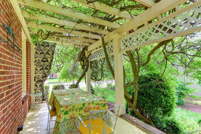 205 hempstead Avenue, Malverne, NY 11565