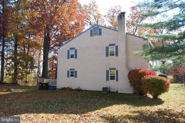 290 LAWNDALE AVE, King Of Prussia, PA 19406