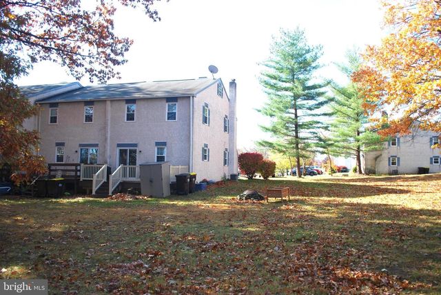 290 LAWNDALE AVE, King Of Prussia, PA 19406