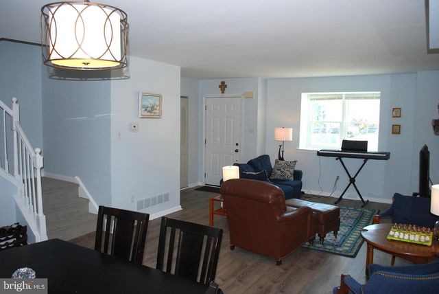 290 LAWNDALE AVE, King Of Prussia, PA 19406