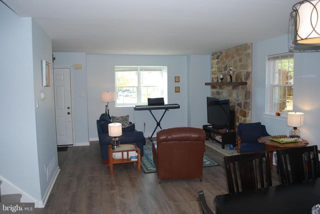 290 LAWNDALE AVE, King Of Prussia, PA 19406