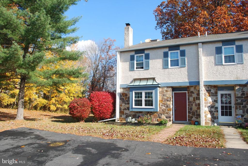 290 LAWNDALE AVE, King Of Prussia, PA 19406