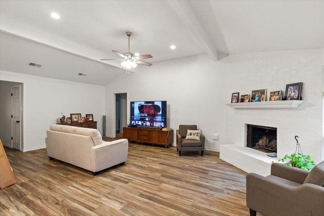 3735 Glade Forest Drive, Houston, TX 77339