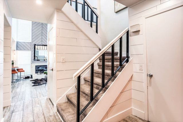 6014 E Mockingbird Lane, Dallas, TX 75206