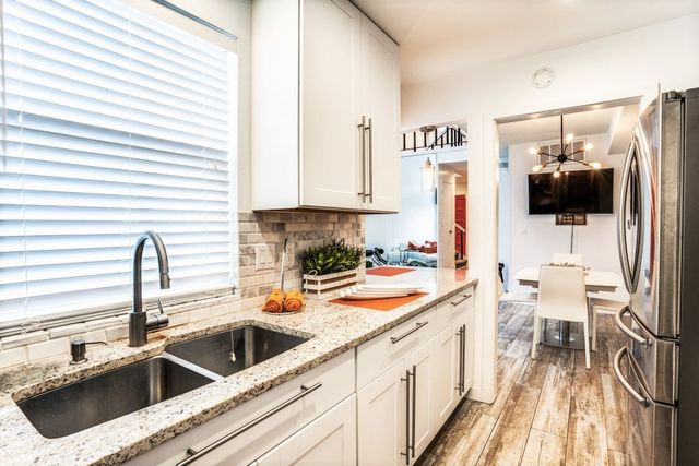 6014 E Mockingbird Lane, Dallas, TX 75206