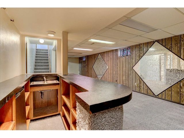 2558 Balsam St, Lakewood, CO 80214