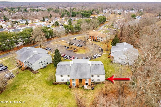 8-2 Seattle Court, Freehold, NJ 07728