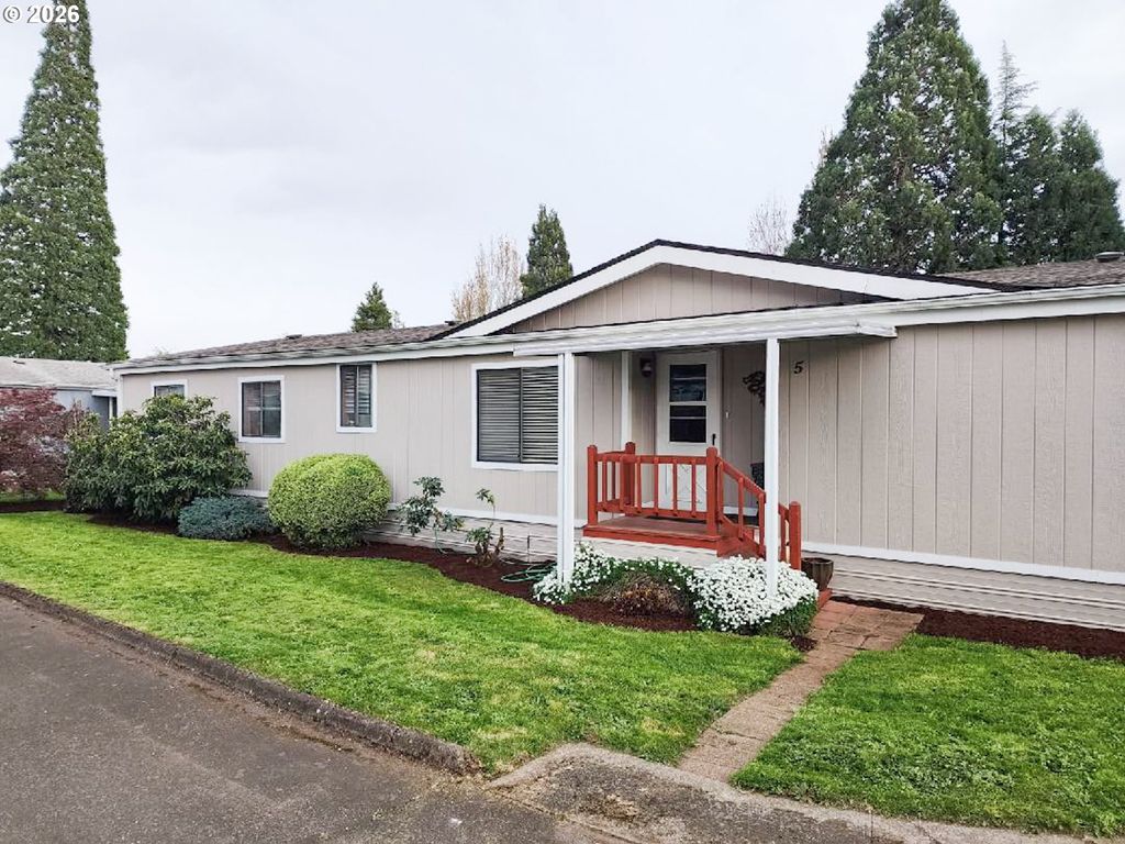 7918 Se KING Rd 5, Milwaukie, OR 97222
