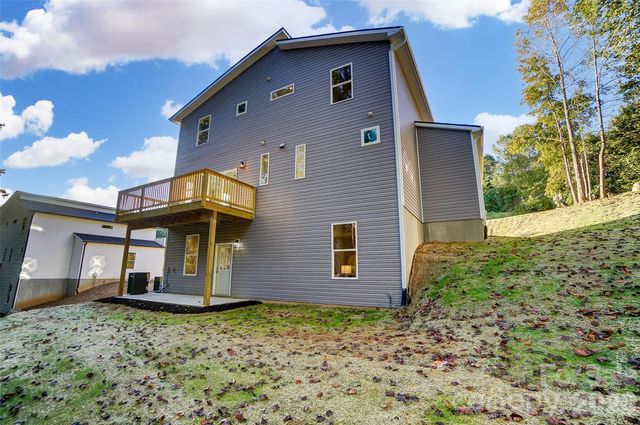 141 Wood Acre Drive, Mooresville, NC 28115