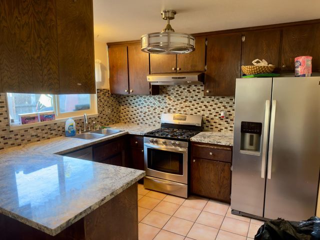 7550 Silky Ct, Sacramento, CA 95823