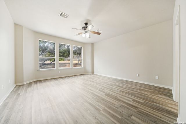 1543 Overlook Crk, San Antonio, TX 78260
