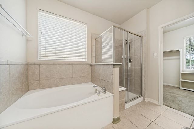 1543 Overlook Crk, San Antonio, TX 78260