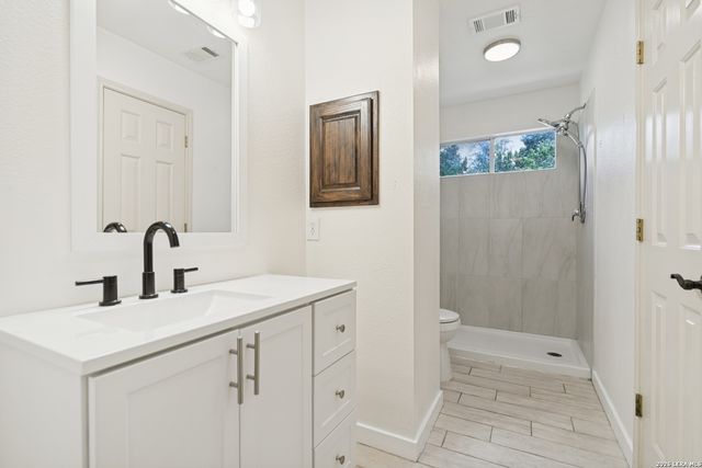 1543 Overlook Crk, San Antonio, TX 78260