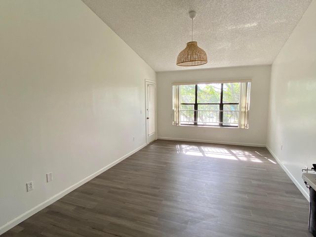 4201 W Mcnab Road 29, Pompano Beach, FL 33069