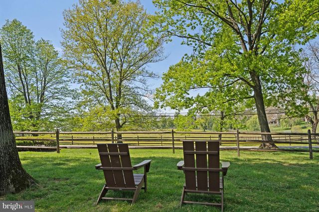 6220 SHEAFF LN, Fort Washington, PA 19034