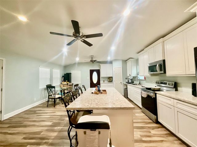 9213 Madera Road, Houston, TX 77078