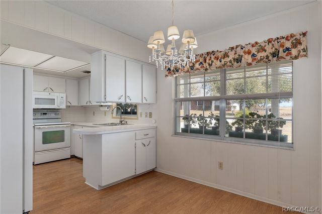 7414 S Duval Island Drive, Floral City, FL 34436