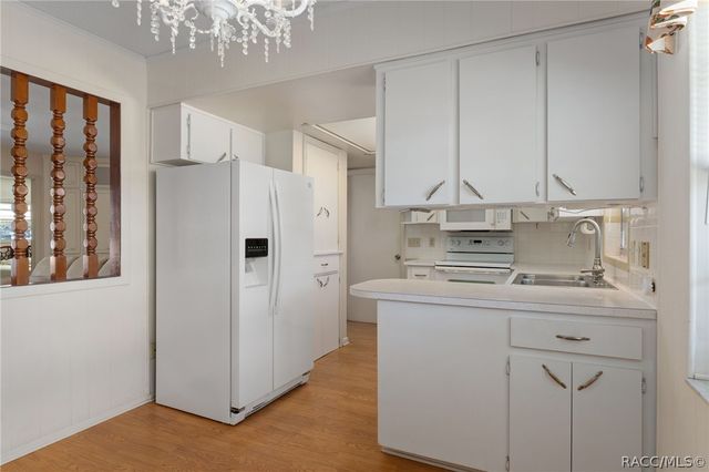 7414 S Duval Island Drive, Floral City, FL 34436